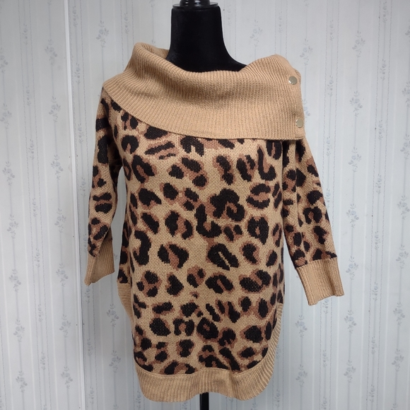 89th+Madison Women's Leopard Print Cowl Neck Sweater Size Medium - Picture 2 of 15